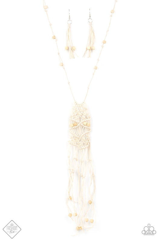 Macrame Majesty - White Necklace