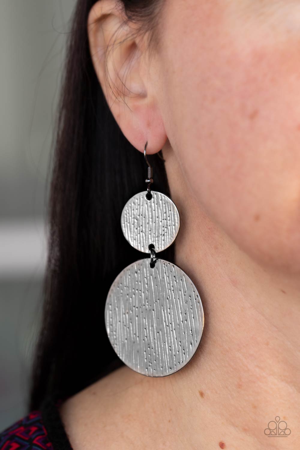 Status CYMBAL - Black Earrings