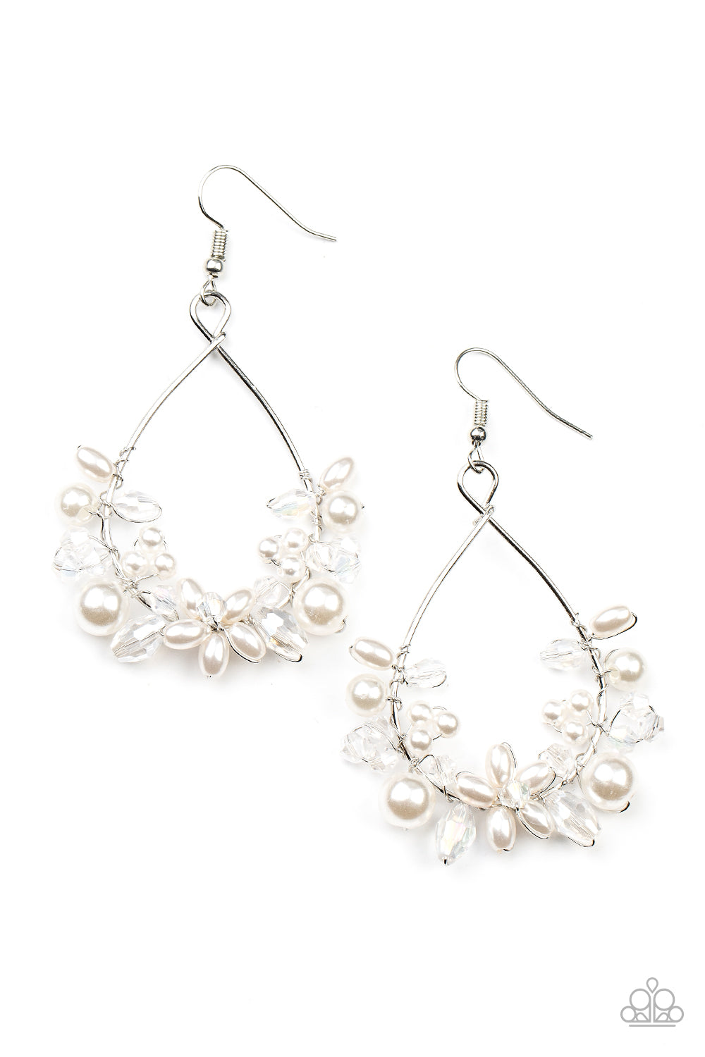 Marina Banquet - White Earrings