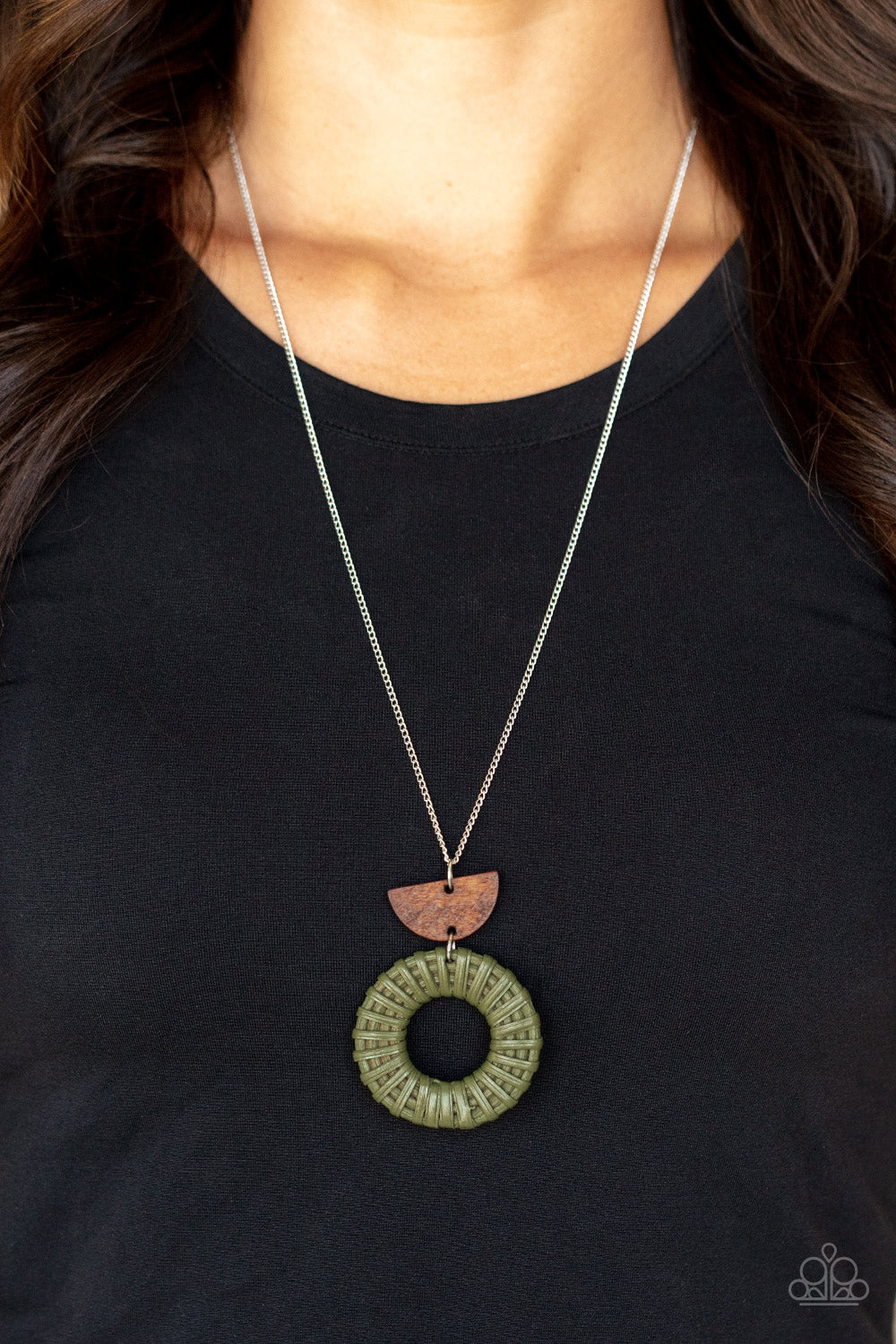 Homespun Stylist - Green Necklace