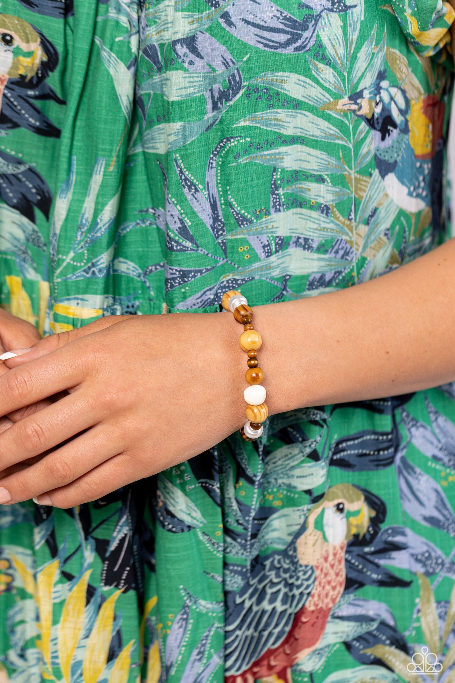 Take A WOOD Look - Brown Bracelet