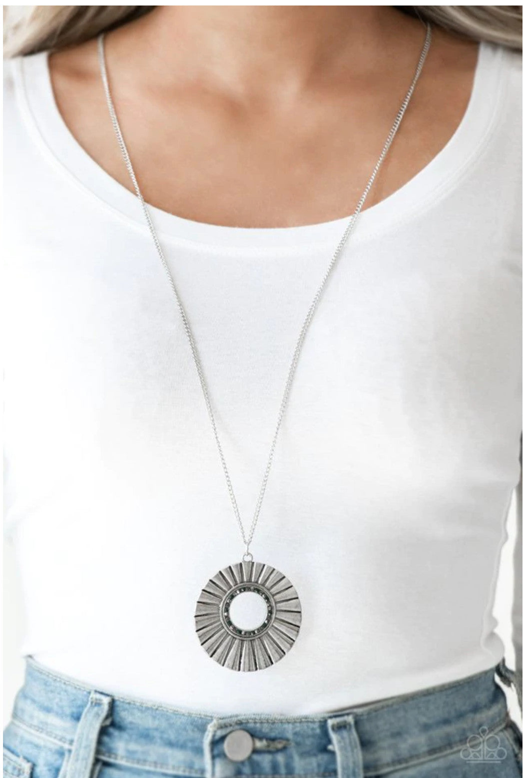 Chicly Centered - Multi Necklace